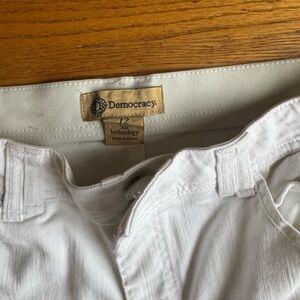 Democracy White Jean ankle length. Size 12
